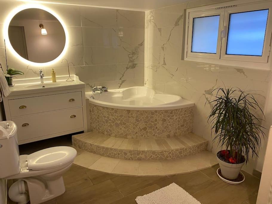 Guest House Privee Ezanville 外观 照片